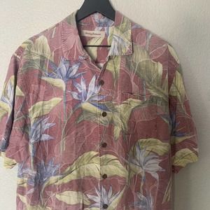 tommy bahama hawaiian shirt large